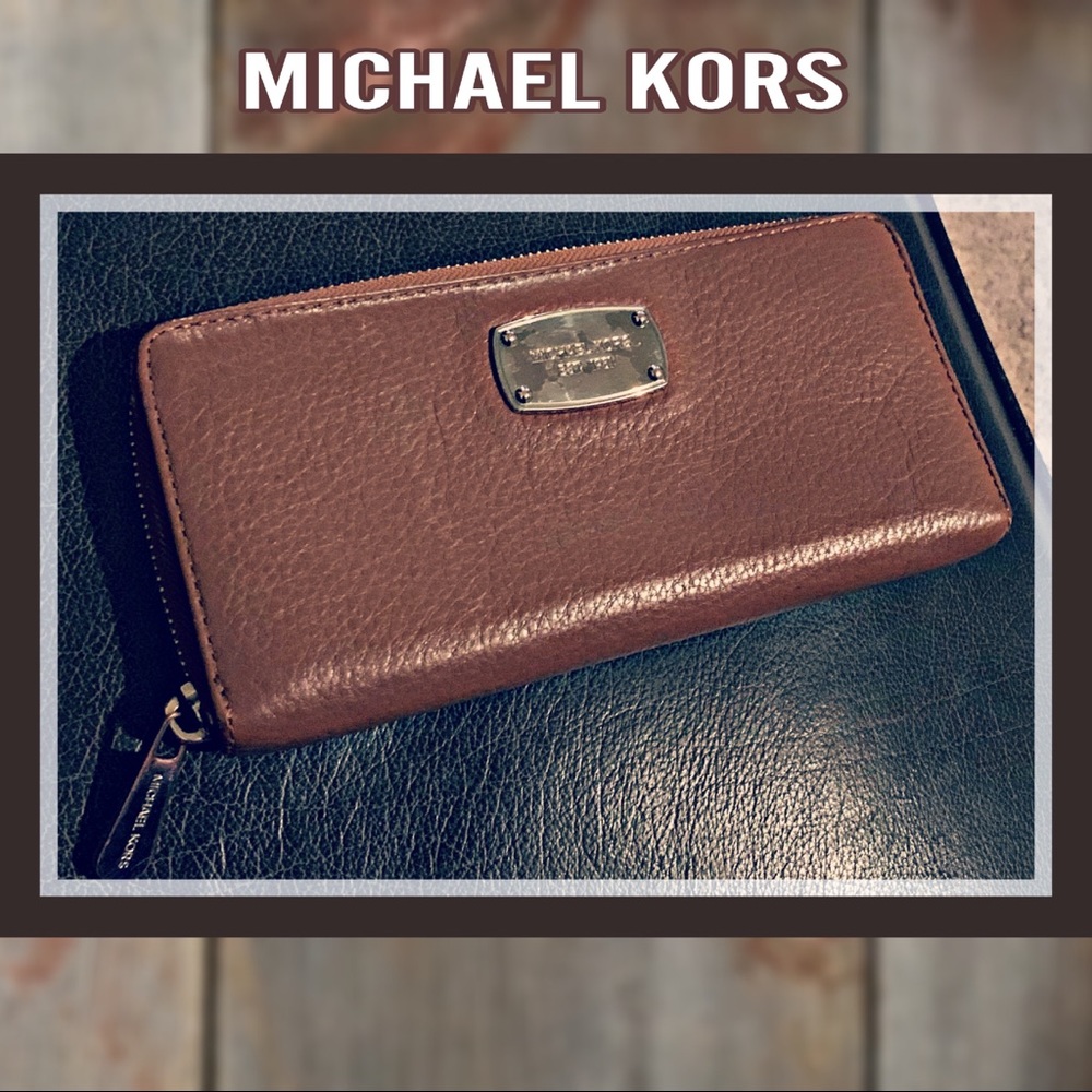 Michael Kors Leather Wallet